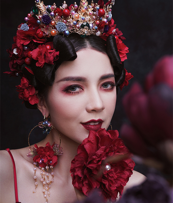 2021-成都-2020春季形象设计与艺术创意—姝-化妆师：吴伊甸-周嘉雯-叶凤玲-乐雯婕-郑思怡-摄影：周星辰-后期：张玉婷-模特：沈冰（修片）.jpg